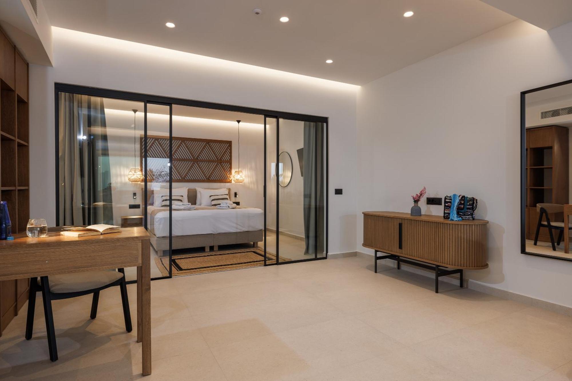 Deos Luxury Suites - Adults Only Hersónissos Extérieur photo